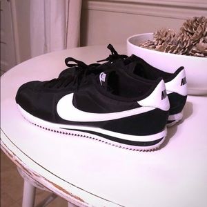 Nike cortez